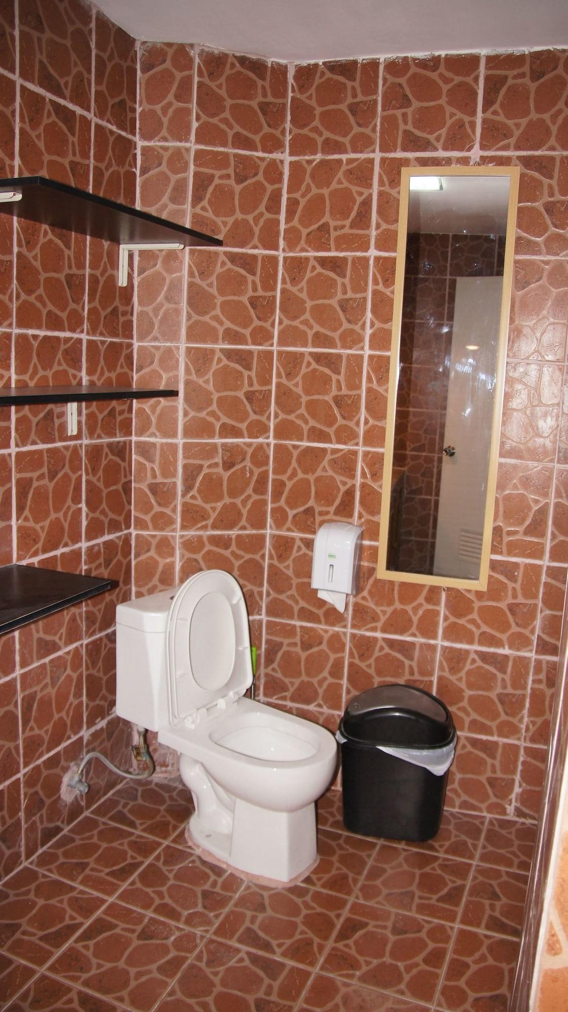 Mb'S Garden Inn Μακτάν Εξωτερικό φωτογραφία