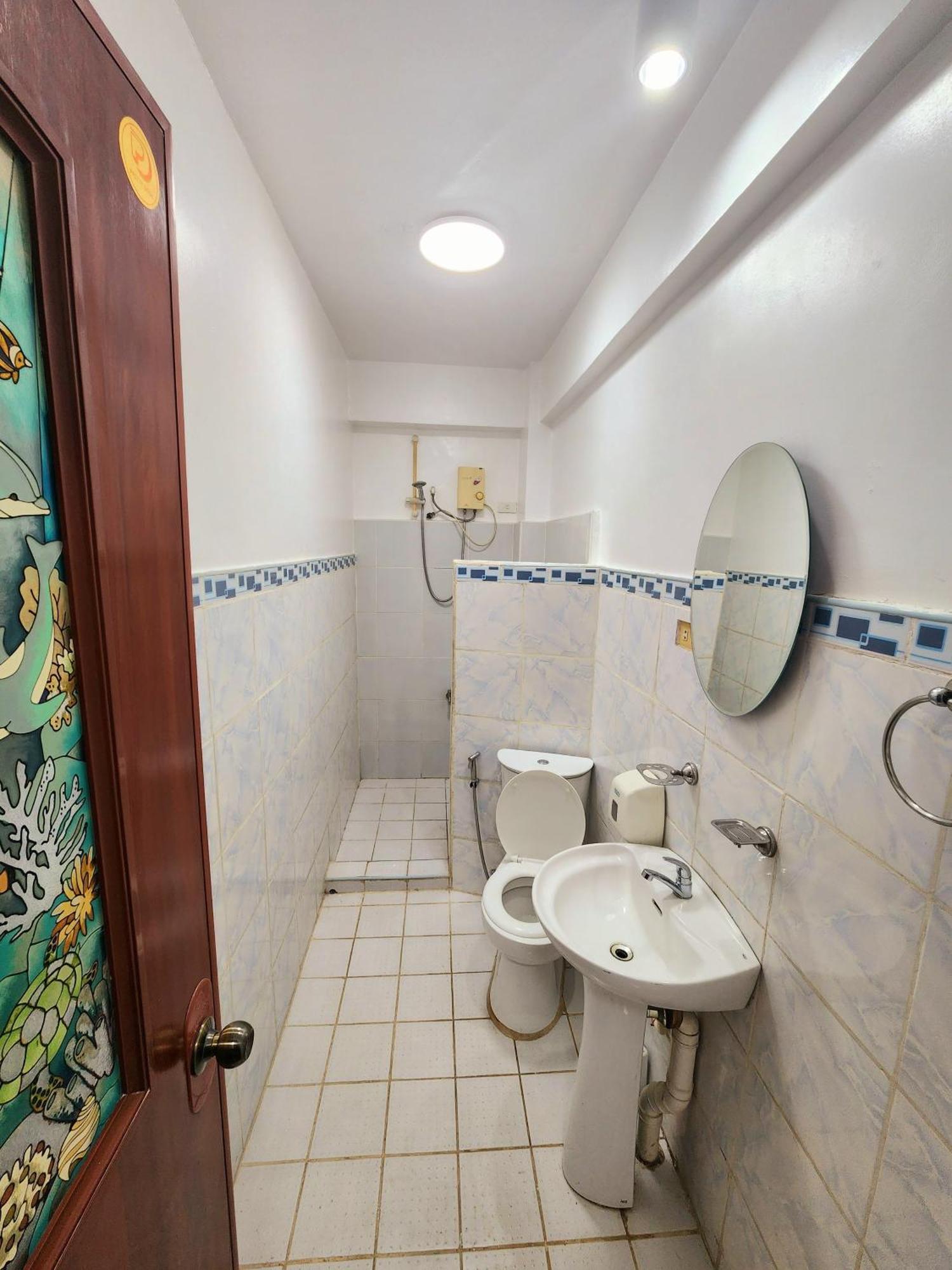 Mb'S Garden Inn Μακτάν Εξωτερικό φωτογραφία