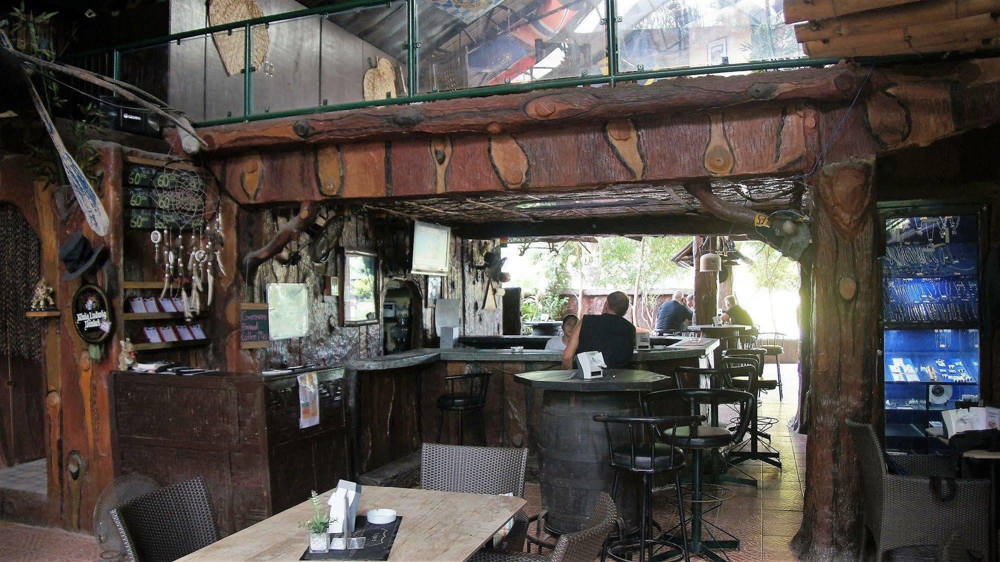 Mb'S Garden Inn Μακτάν Εξωτερικό φωτογραφία