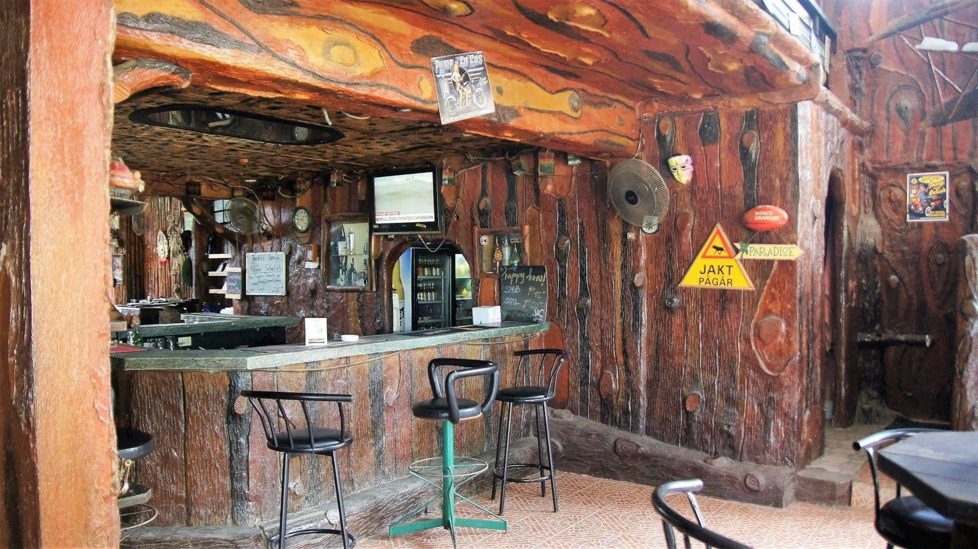 Mb'S Garden Inn Μακτάν Εξωτερικό φωτογραφία